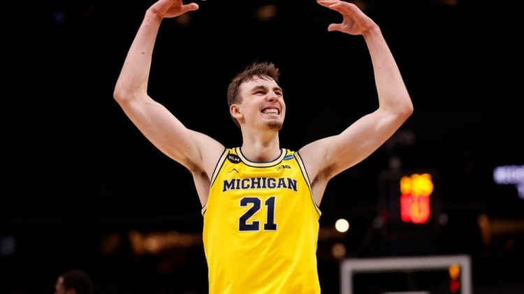 我们可以由 我们可以由